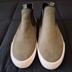 Globe Dover Gillette NWOT mid-top leather skate shoes, olive, sz 11.5 US